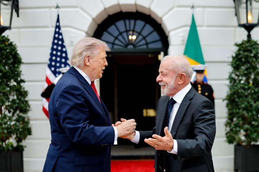 Lula e Trump encerram reunião de três horas na Casa Branca lula-e-trump-encerram-reuniao-de-tres-horas-na-casa-branca