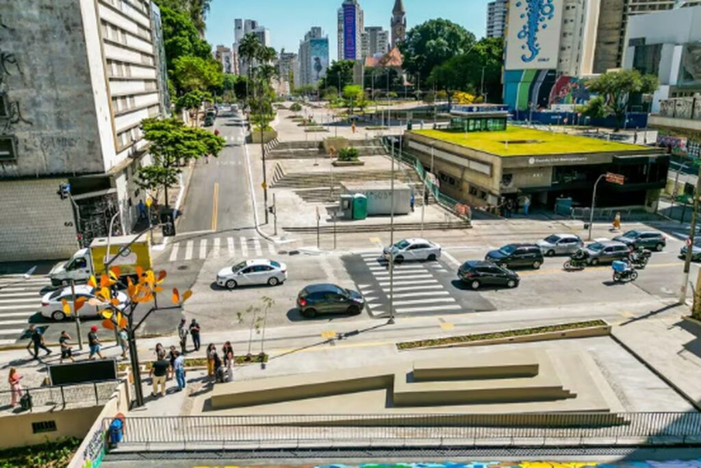 prefeitura-de-sp-estuda-concessao-da-praca-roosevelt-por-20-anos
